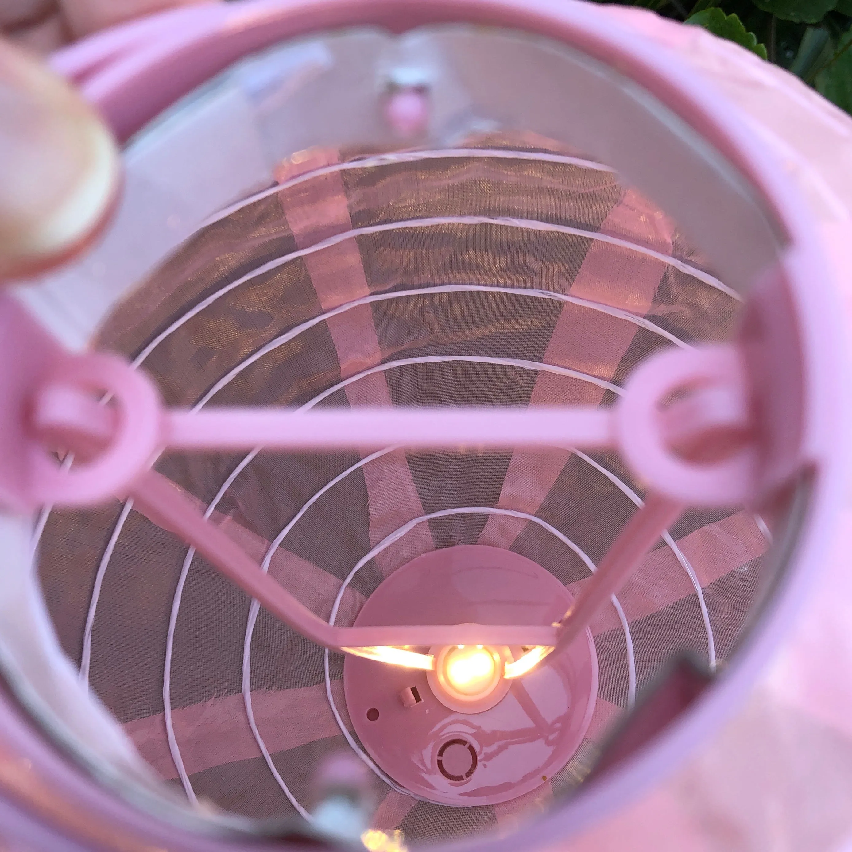 20cm Nylon LED Lantern (lighting included)