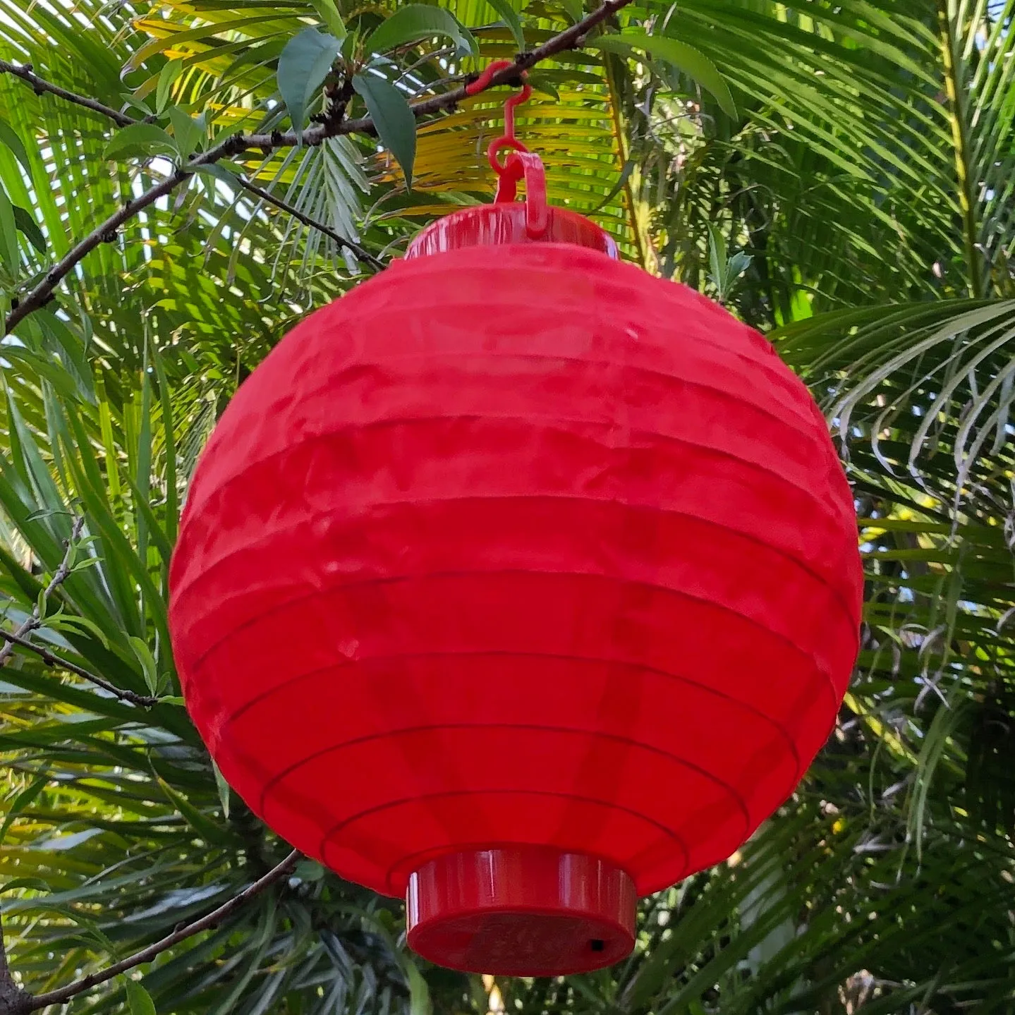 20cm Nylon LED Lantern (lighting included)