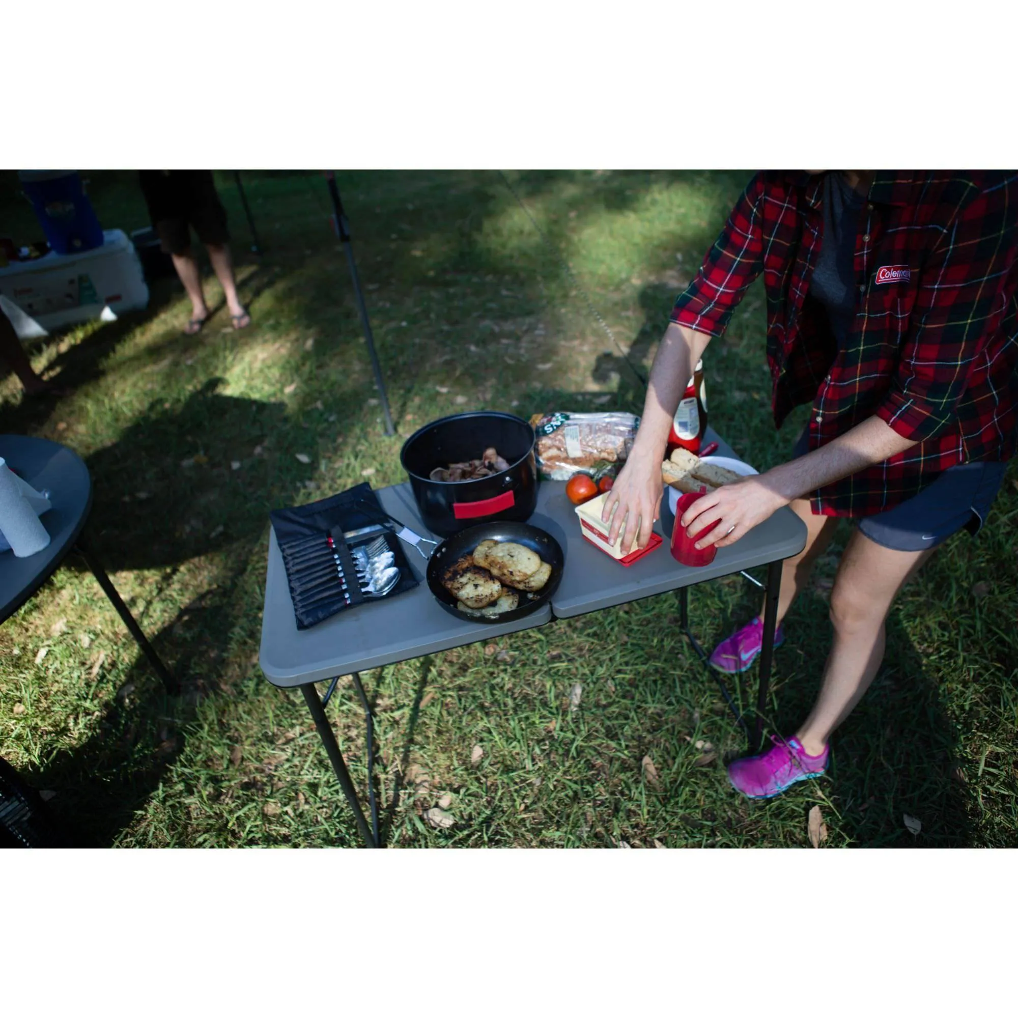 Coleman Fold In Half Deluxe Utiity Table